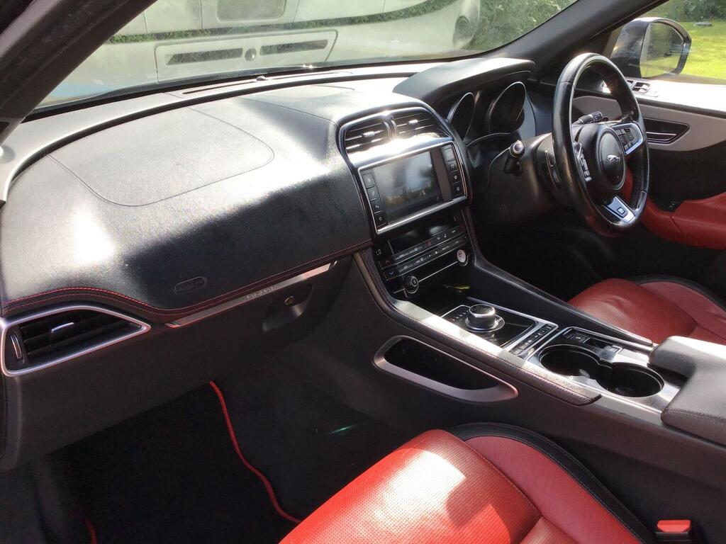 Jaguar F-Pace 2.0 D180 Portfolio Awd Euro 6 Ss Grey #39