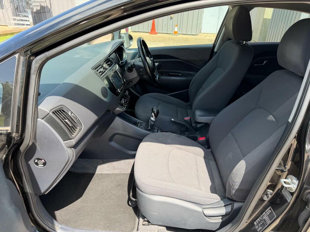 Kia RIO 1.25 Pulse White #45