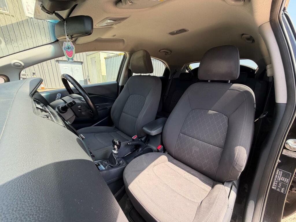 Kia RIO 1.25 Pulse White #44