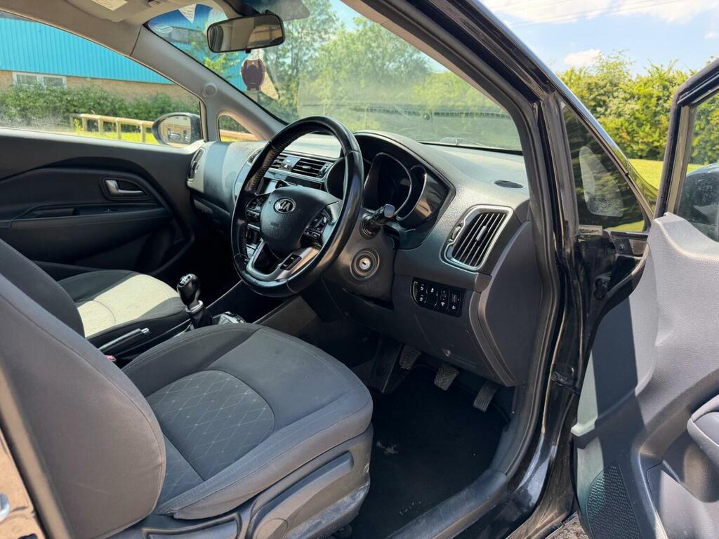 Kia RIO 1.25 Pulse White #27