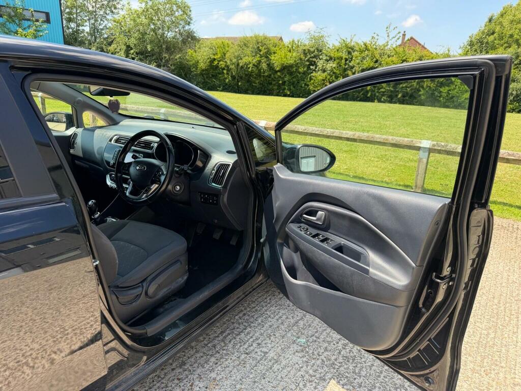 Kia RIO 1.25 Pulse White #37