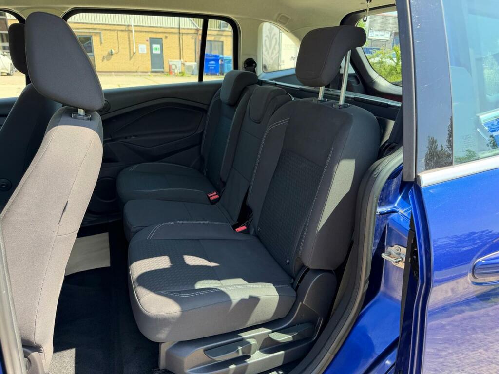 Ford Grand C-Max Titanium Blue #38