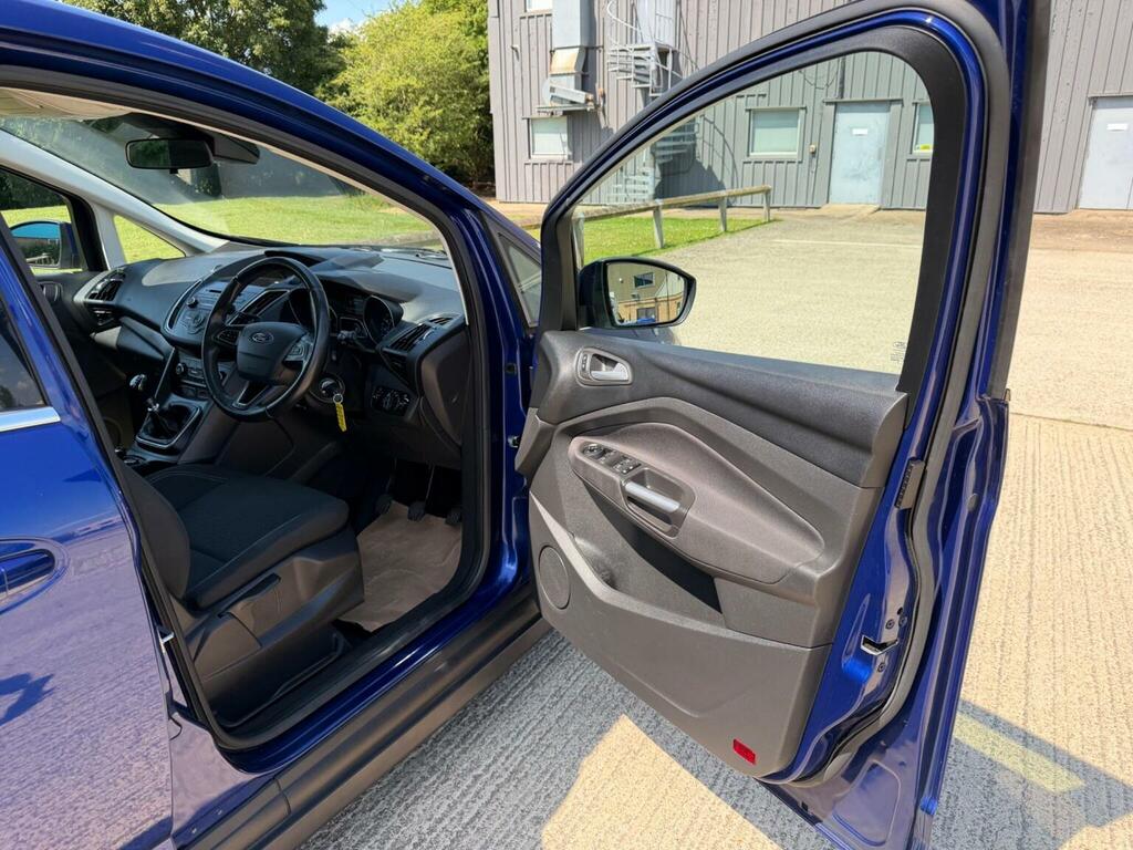 Ford Grand C-Max Titanium Blue #41
