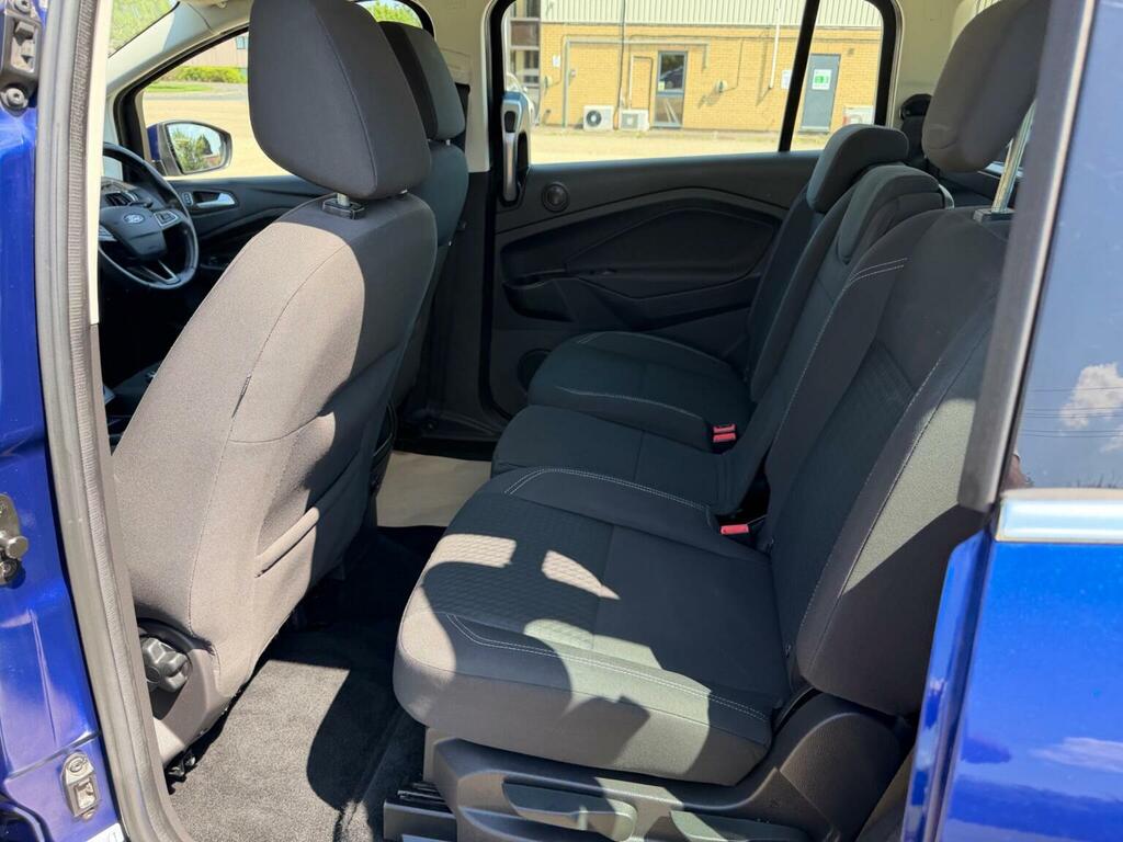 Ford Grand C-Max Titanium Blue #37