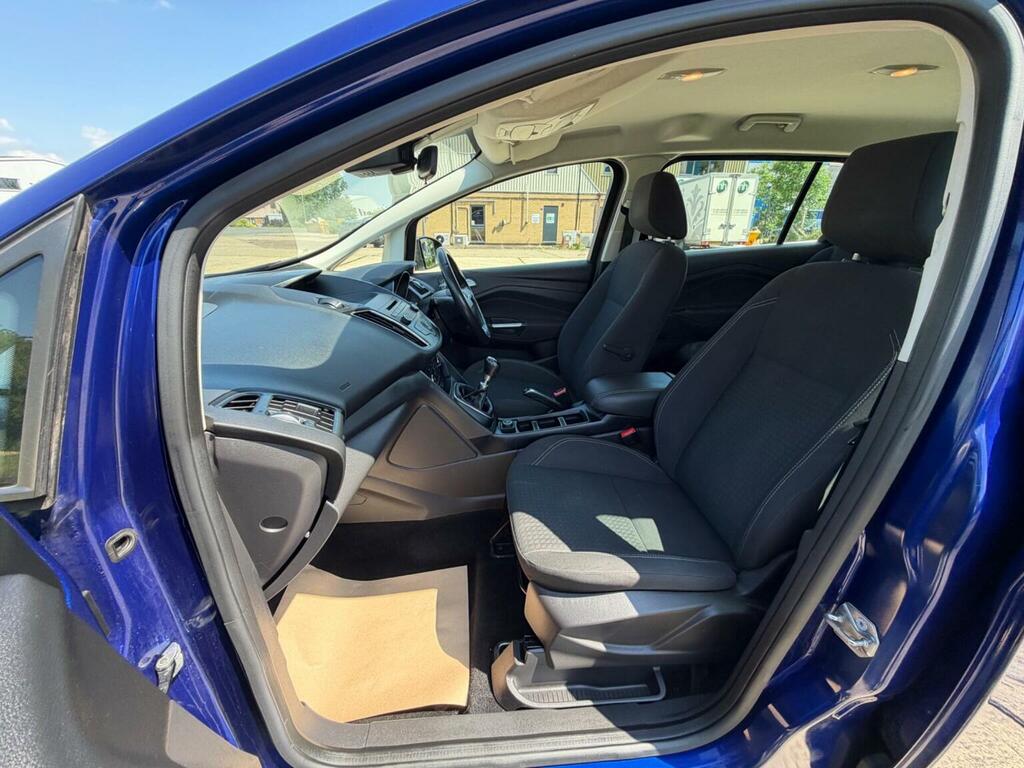 Ford Grand C-Max Titanium Blue #50