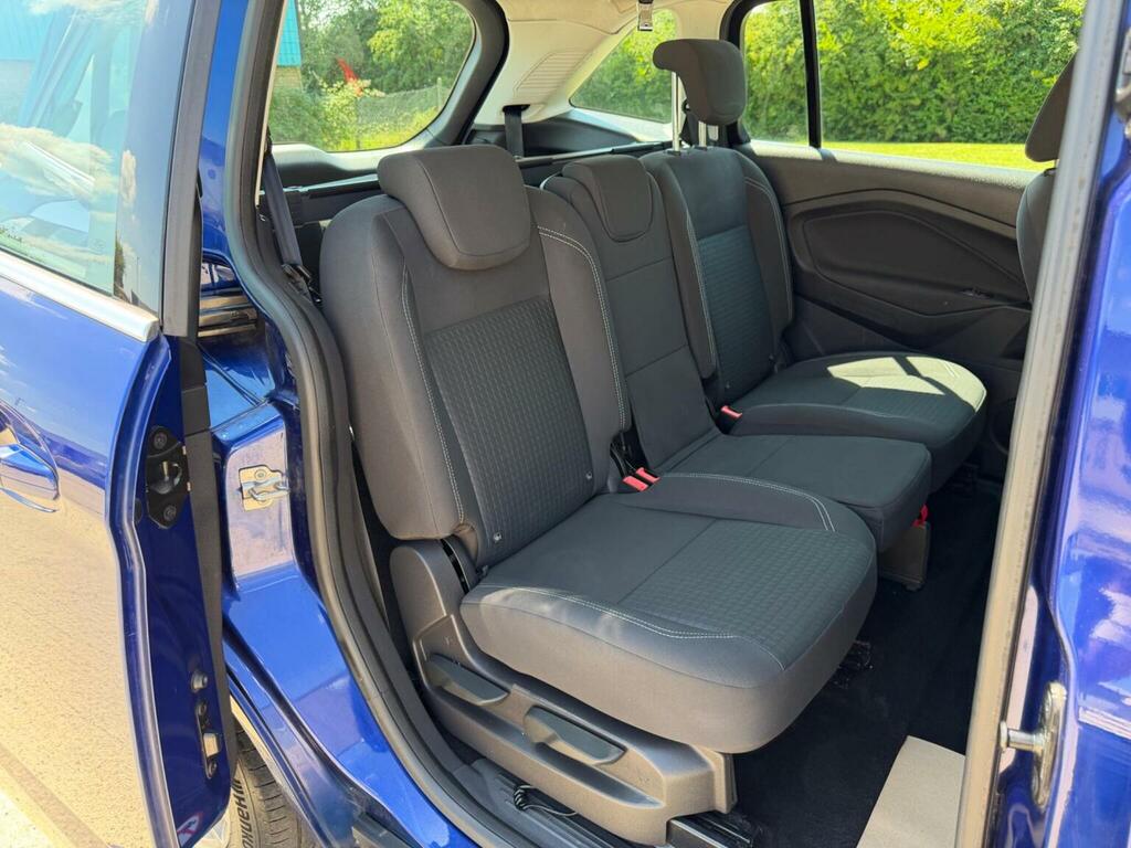 Ford Grand C-Max Titanium Blue #31
