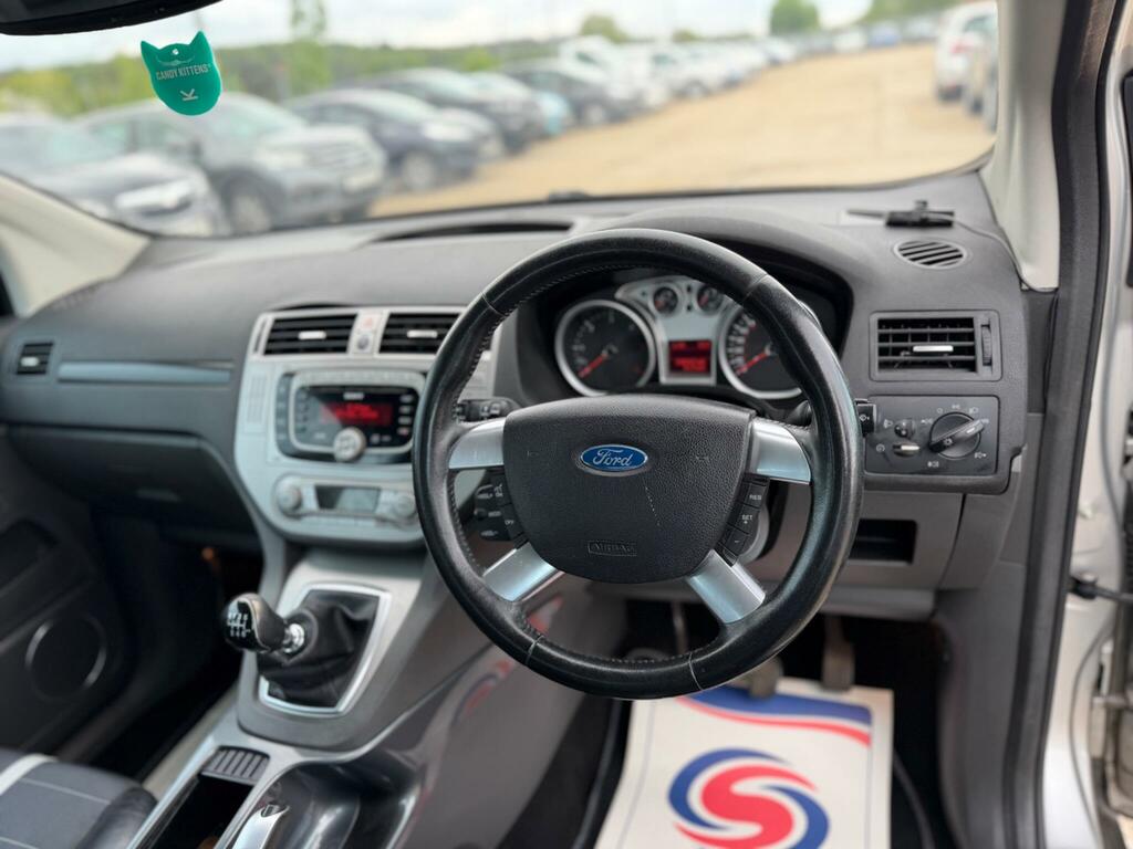 Ford Kuga Tdci Titanium Suv Black #32