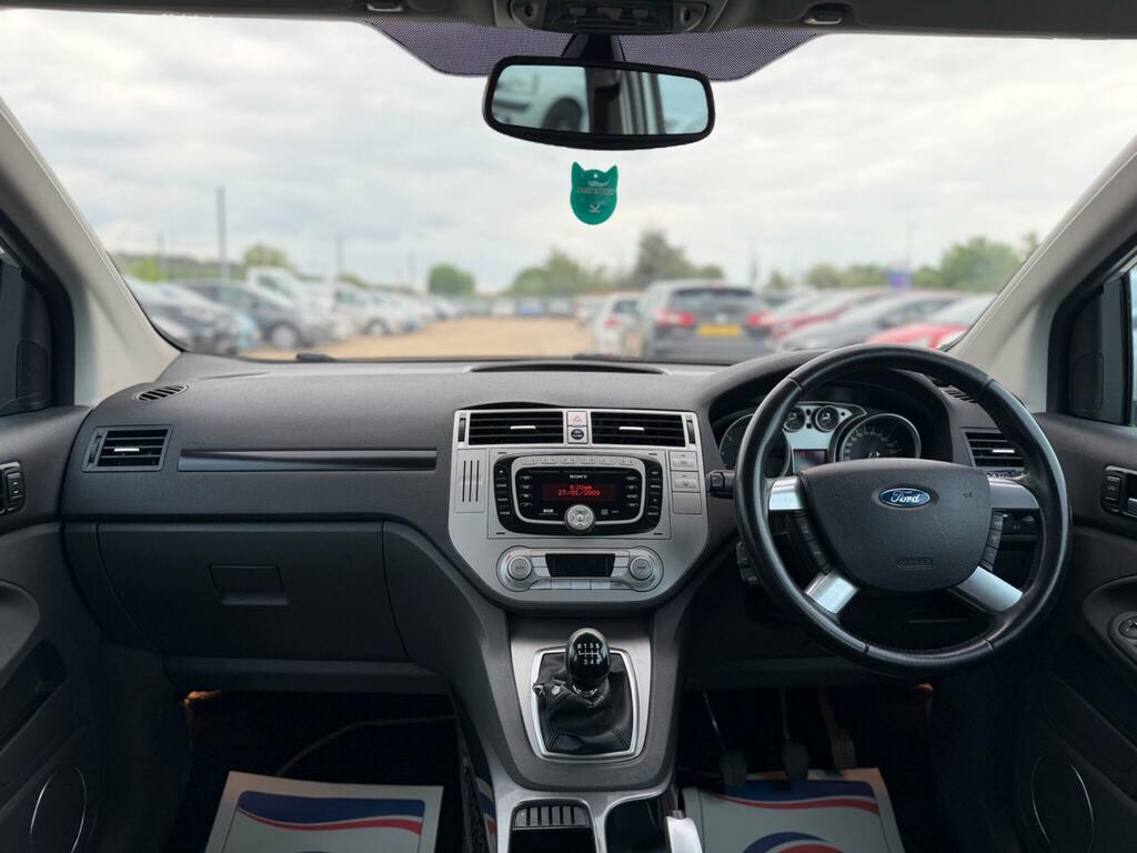 Ford Kuga Tdci Titanium Suv Black #16
