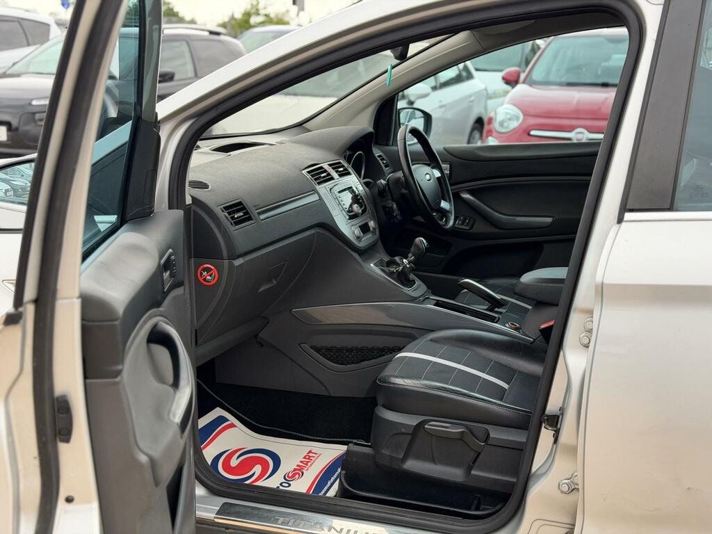 Ford Kuga Tdci Titanium Suv Black #33