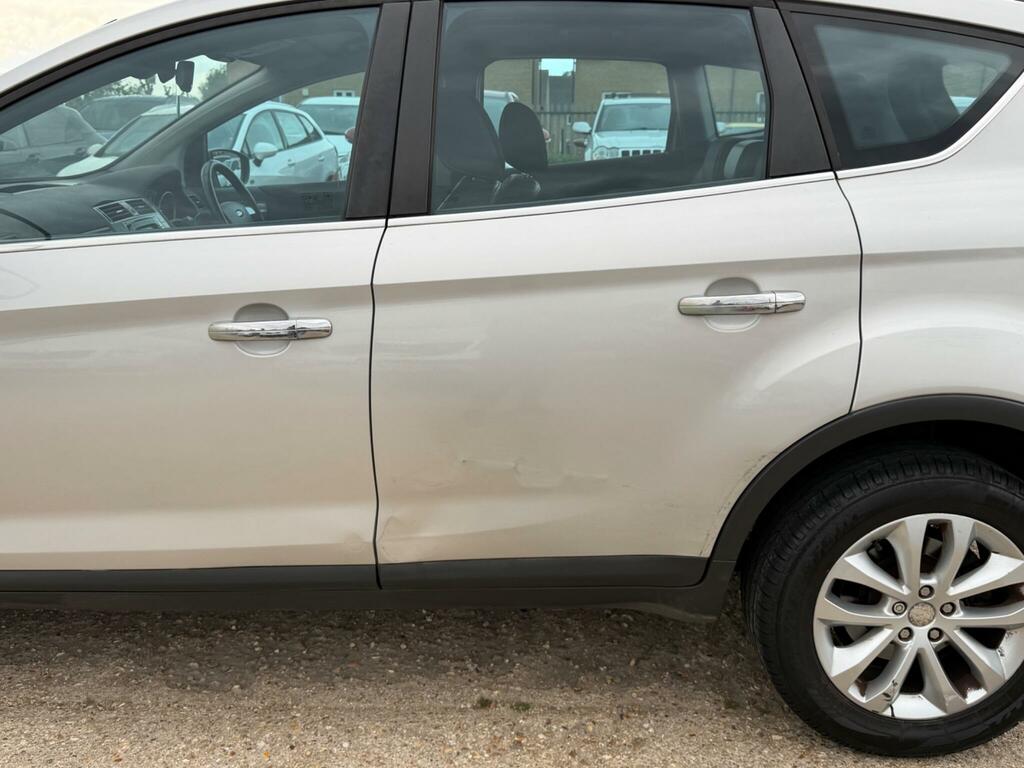 Ford Kuga Tdci Titanium Suv Black #10