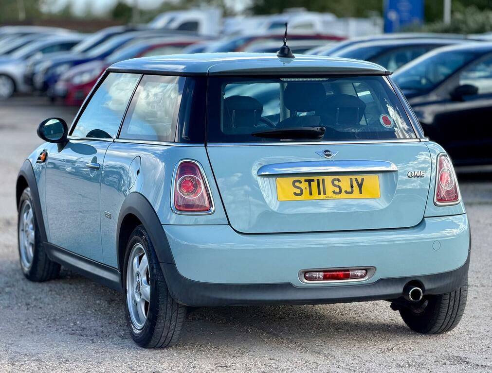 Mini Hatch Hatchback 1.6 One Euro 5 201161 White #11
