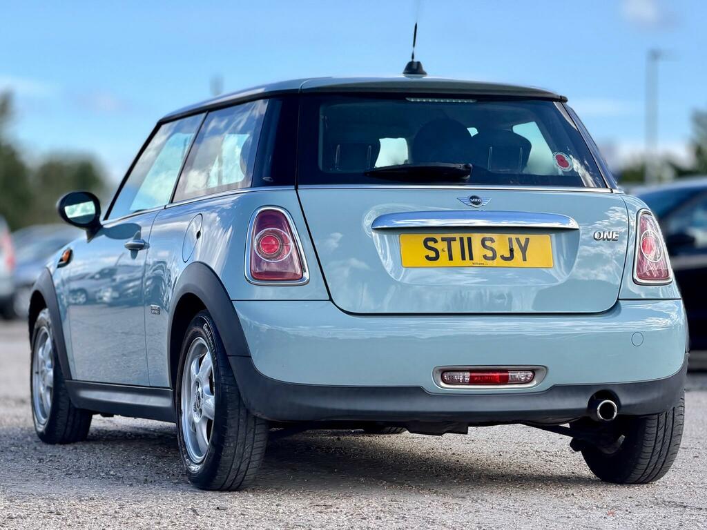 Mini Hatch Hatchback 1.6 One Euro 5 201161 White #15