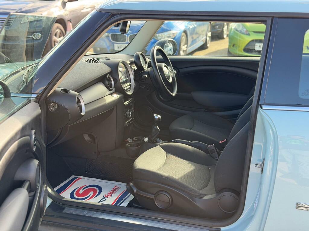 Mini Hatch Hatchback 1.6 One Euro 5 201161 White #38