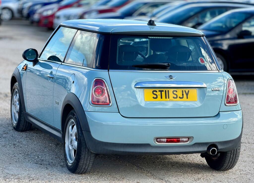 Mini Hatch Hatchback 1.6 One Euro 5 201161 White #16