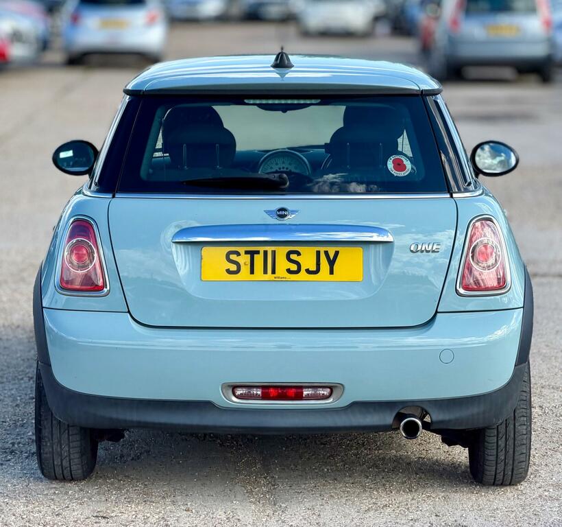 Mini Hatch Hatchback 1.6 One Euro 5 201161 White #18