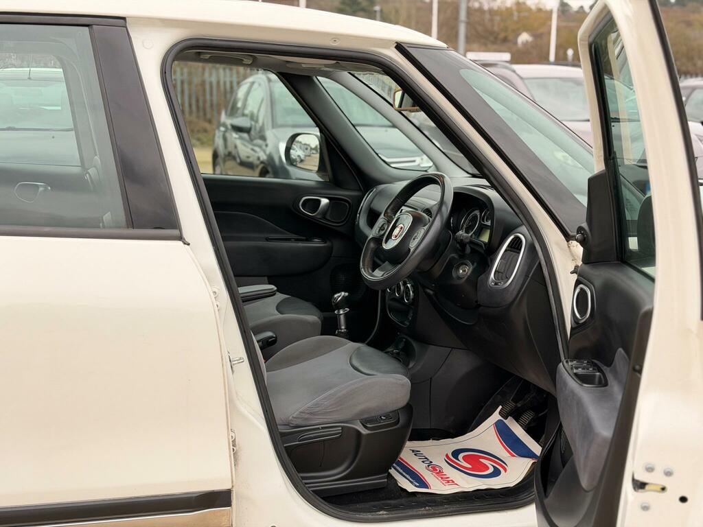 Fiat 500L Easy Black #26
