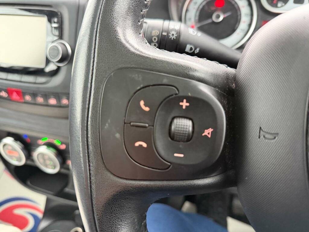Fiat 500L Easy Black #37