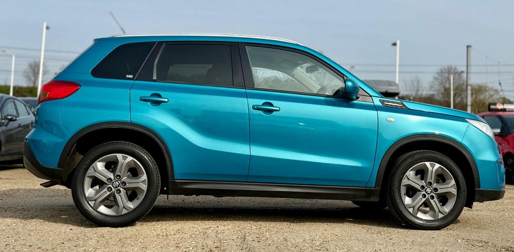 Suzuki Vitara   #23
