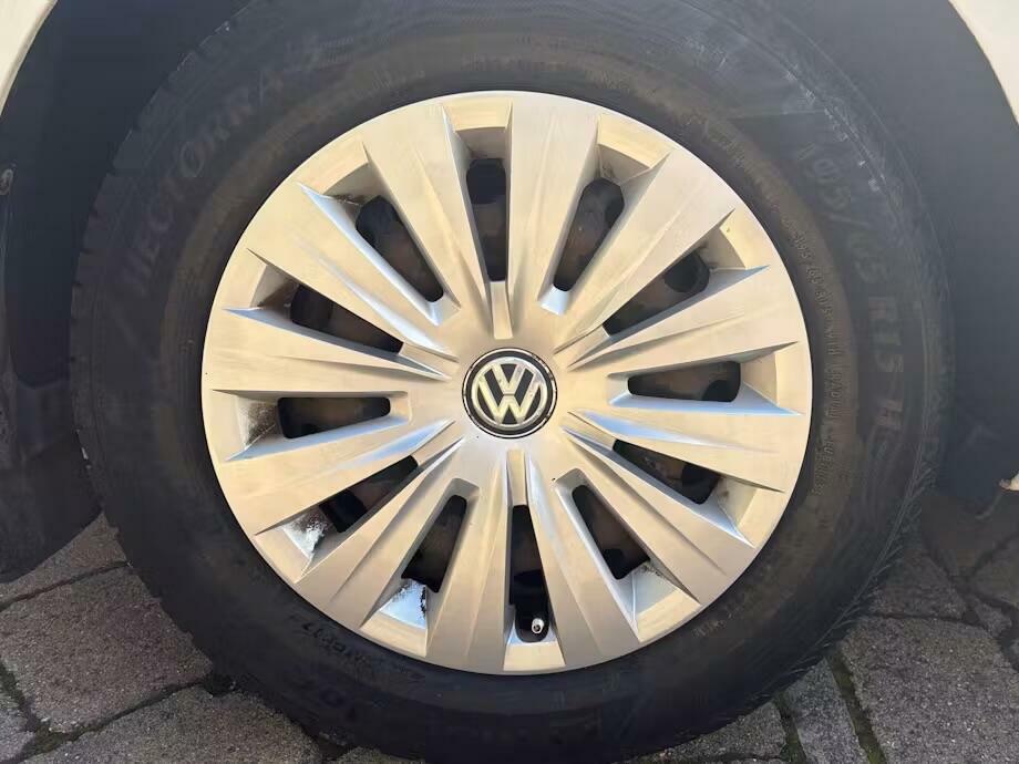 Volkswagen Golf 1.6 Se Tdi Bluemotion Technology 103 Bhp Red #8