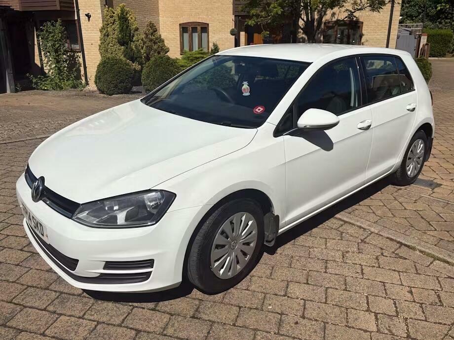 Volkswagen Golf 1.6 Se Tdi Bluemotion Technology 103 Bhp Red #3