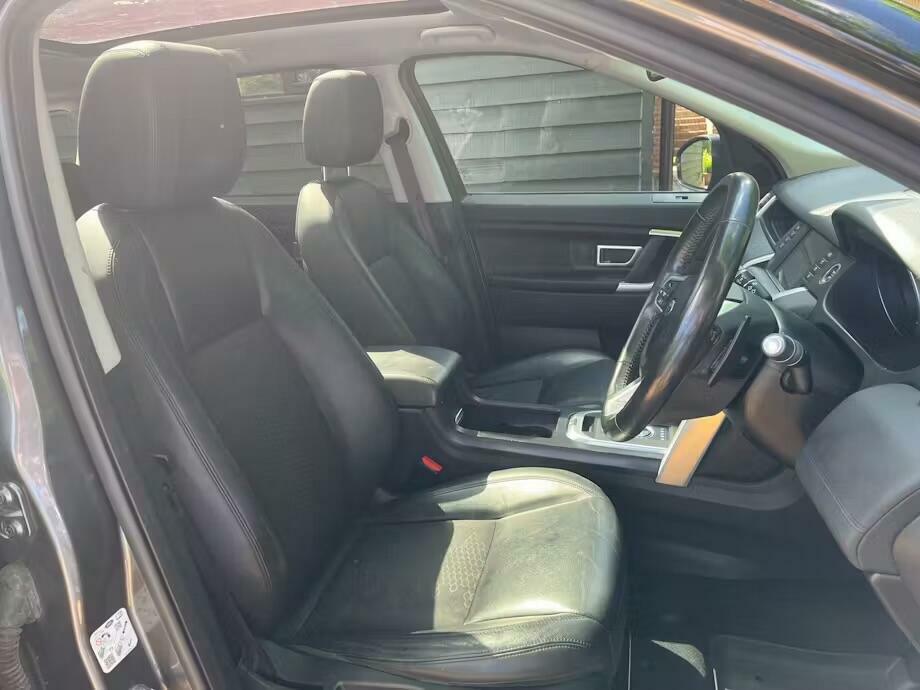 Land Rover Discovery Sport Se Tech Grey #3