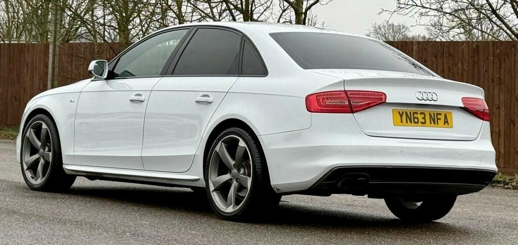 Audi A4 Black Edition White #4
