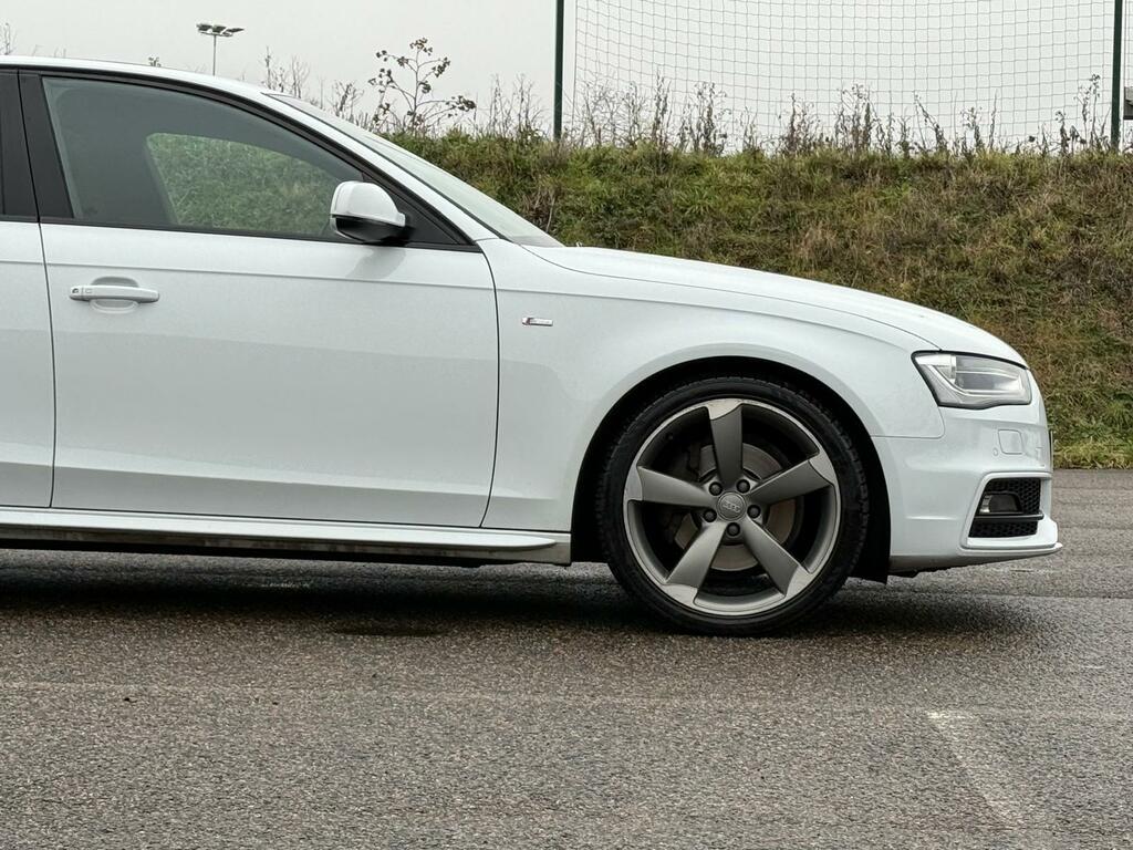 Audi A4 Saloon 2.0 Tdi Black Edition Quattro Euro 5 Ss Grey #16
