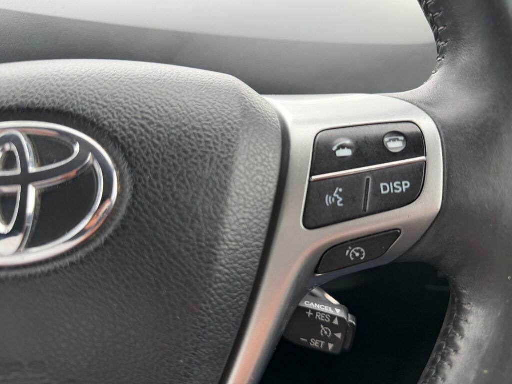 Toyota Verso 2.0 D-4d Tr Nav White #12