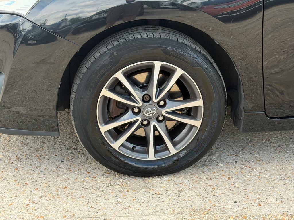 Toyota Verso D-4d Icon Silver #33