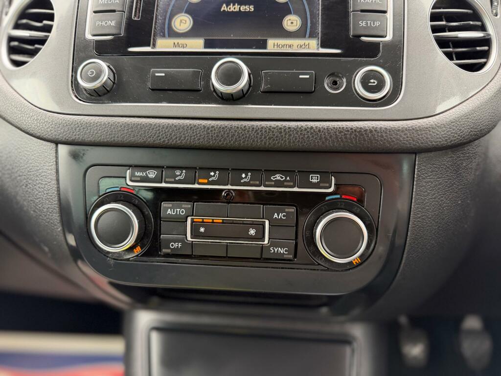 Volkswagen Tiguan 2.0 Tdi Bluemotion Tech Match Black #44