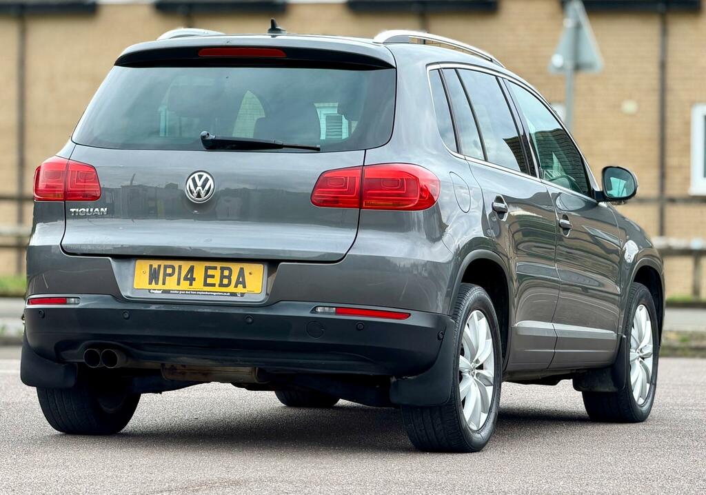 Volkswagen Tiguan 2.0 Tdi Bluemotion Tech Match Black #22