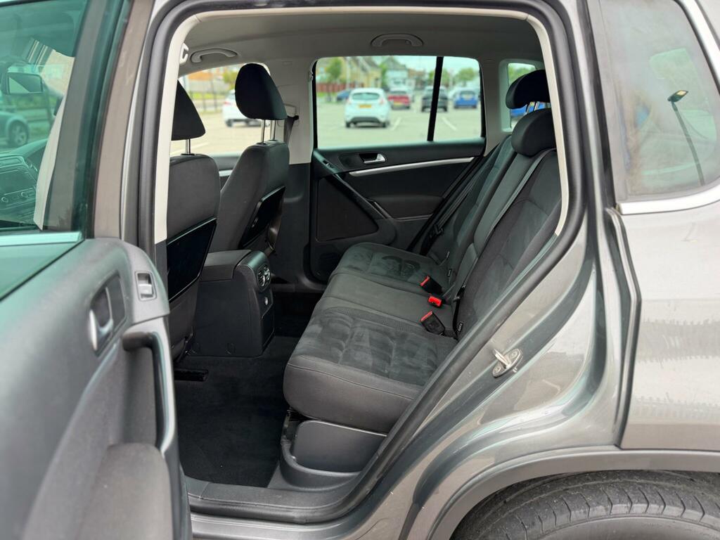 Volkswagen Tiguan 2.0 Tdi Bluemotion Tech Match Black #33