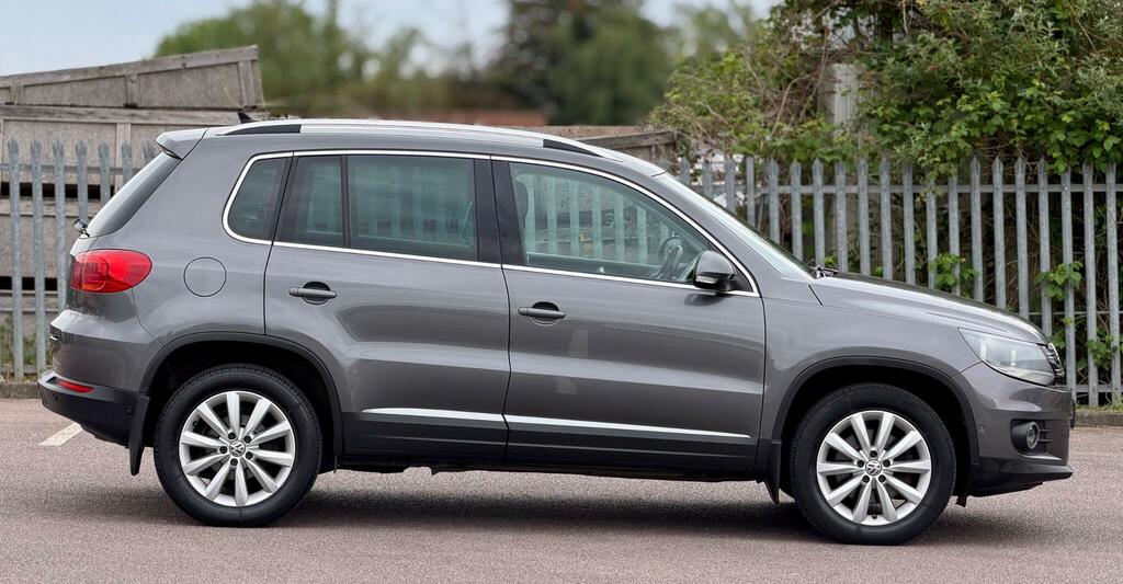 Volkswagen Tiguan 2.0 Tdi Bluemotion Tech Match Black #18