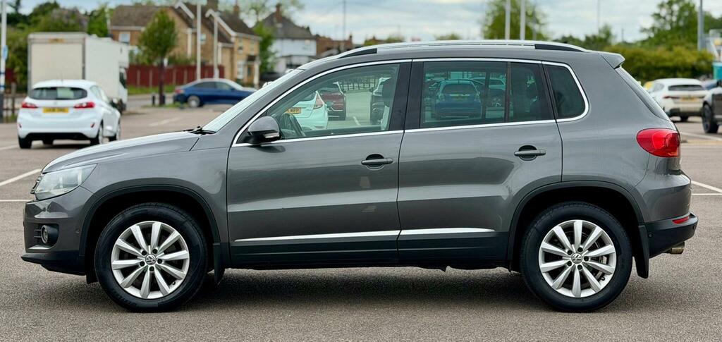 Volkswagen Tiguan 2.0 Tdi Bluemotion Tech Match Black #14