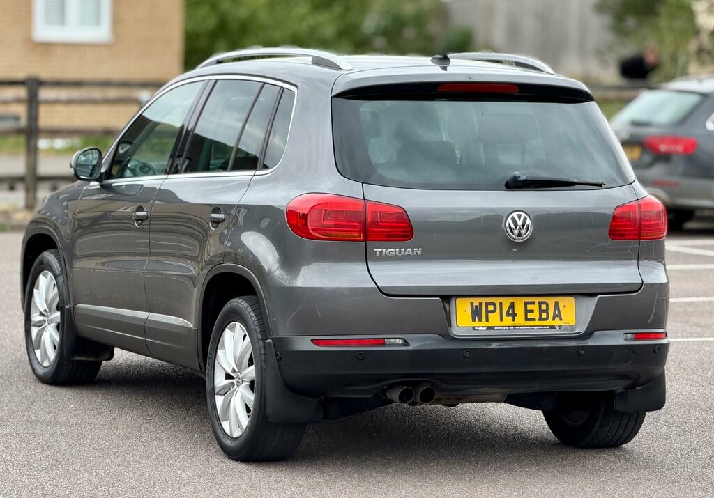 Volkswagen Tiguan 2.0 Tdi Bluemotion Tech Match Black #11