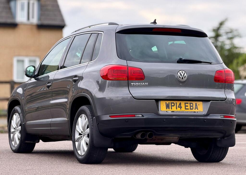 Volkswagen Tiguan 2.0 Tdi Bluemotion Tech Match Black #12
