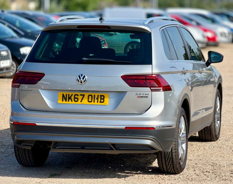 Volkswagen Tiguan Suv Grey #37