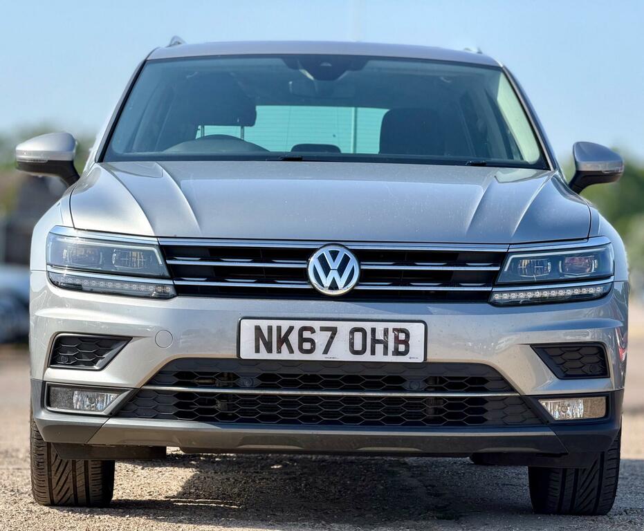 Volkswagen Tiguan Suv Grey #7