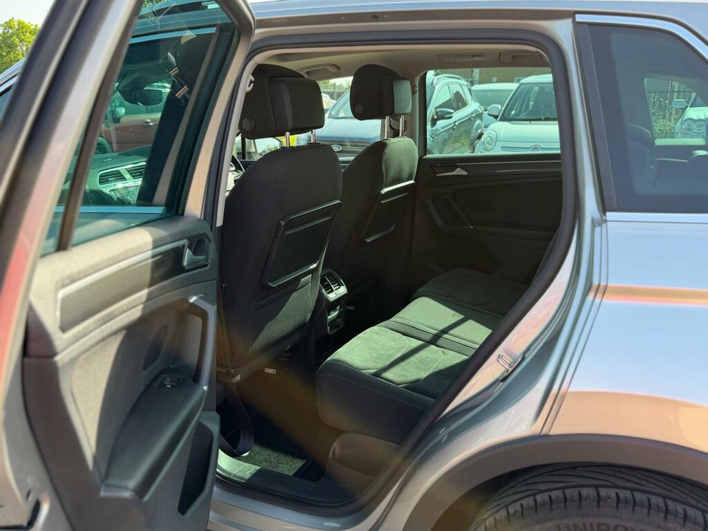 Volkswagen Tiguan Suv Grey #26