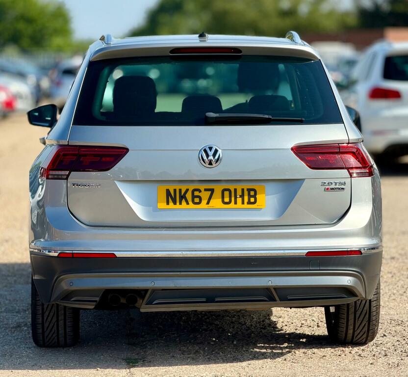 Volkswagen Tiguan Suv Grey #15