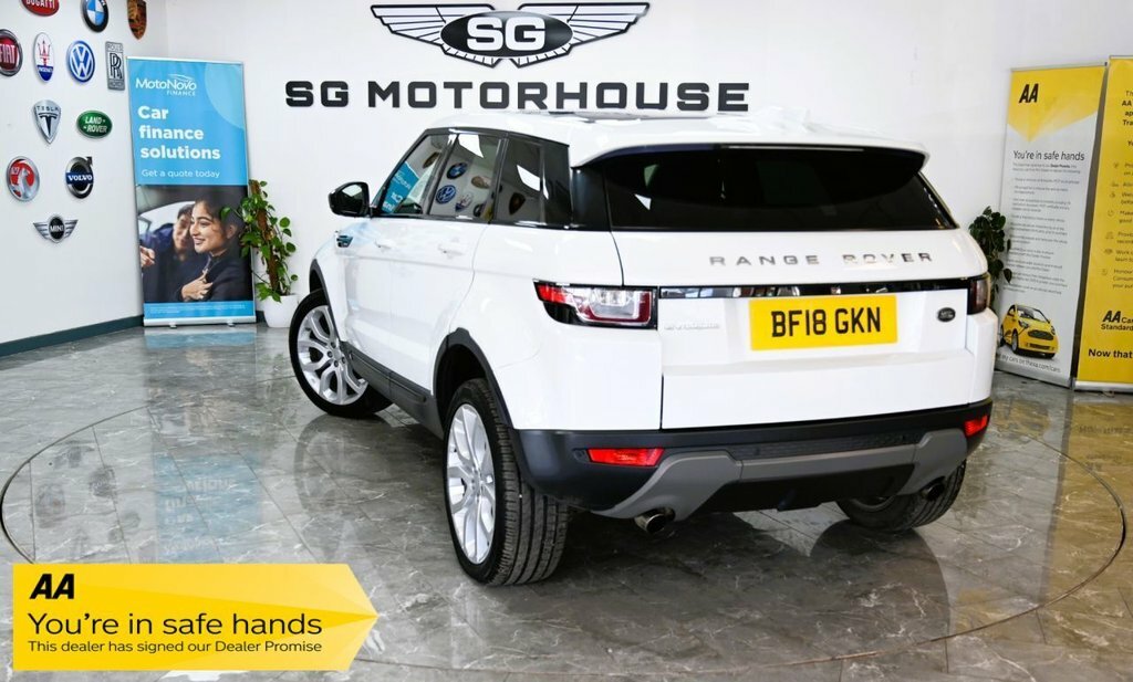 Land Rover Range Rover Evoque 2L Se Tech BF18GKN White #2