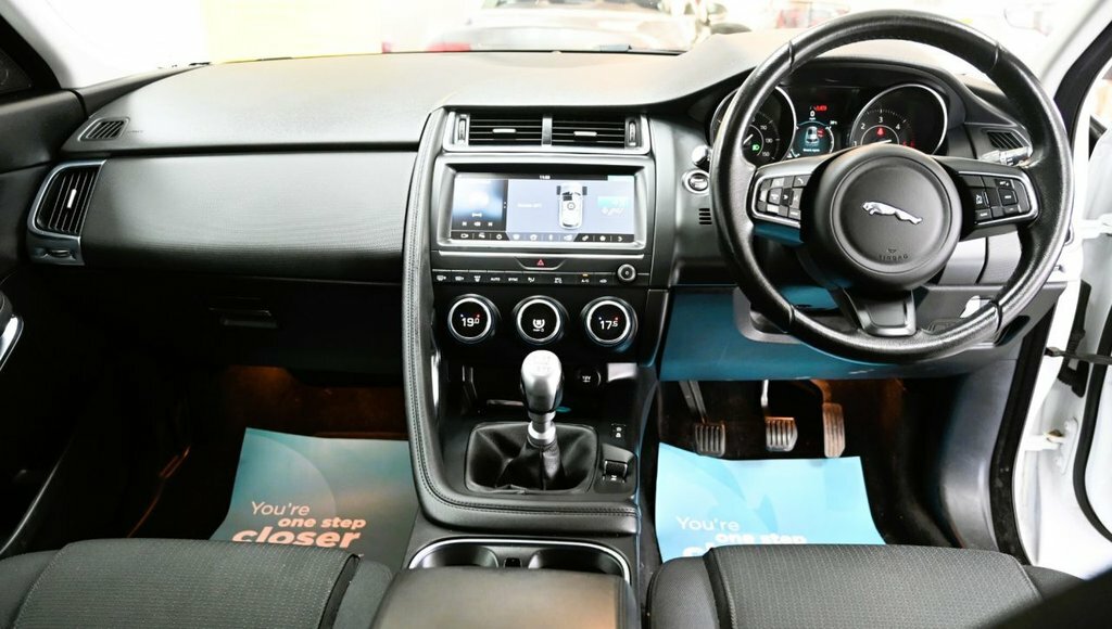 Jaguar E-Pace E-pace D 4X2 White #3