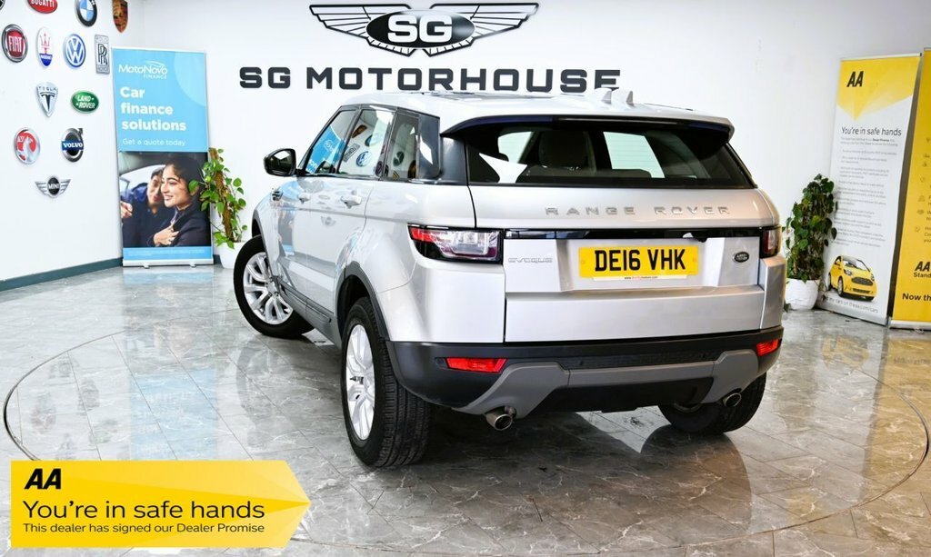 Land Rover Range Rover Evoque 2L Se Tech Silver #2