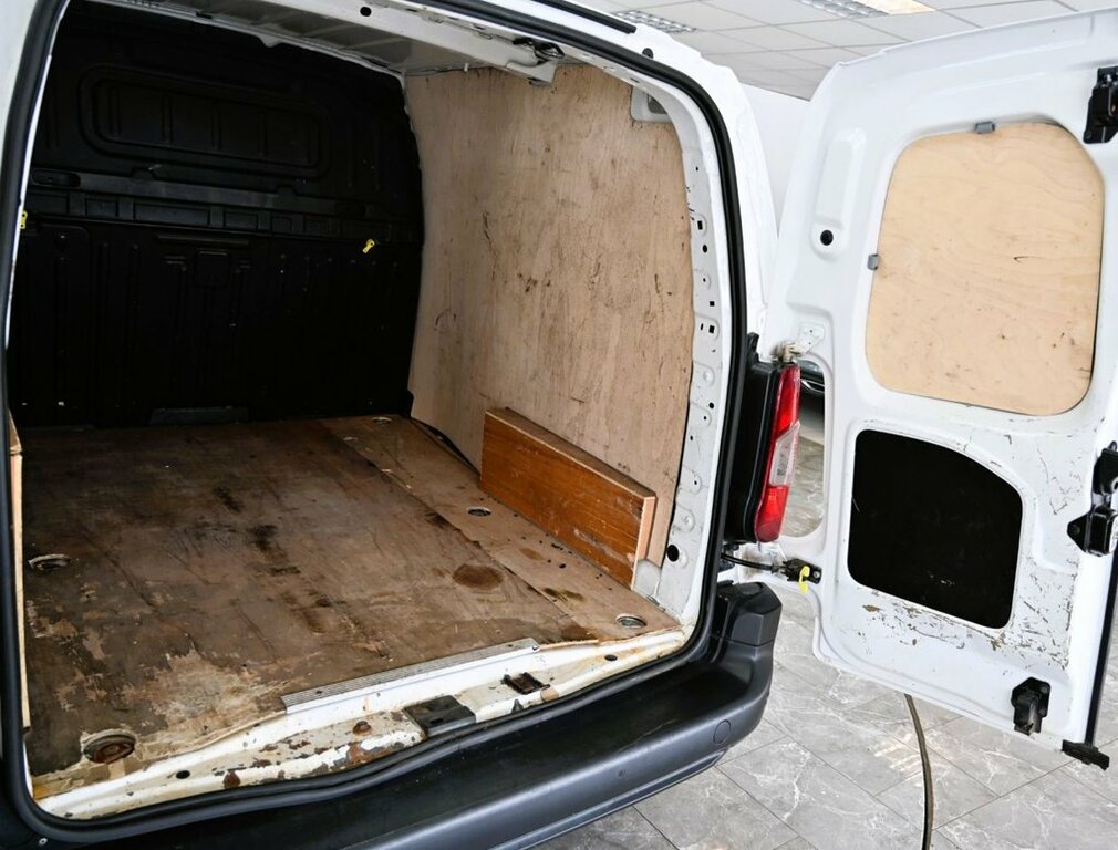 Citroen Berlingo Driver Pro Grey #28