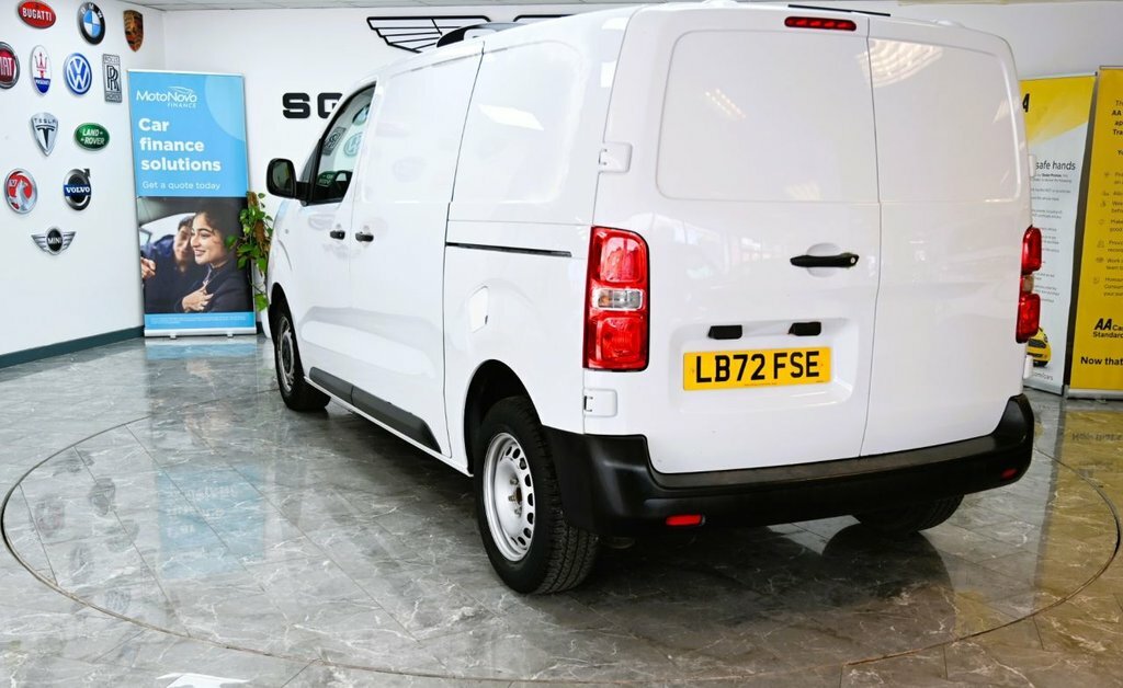 Citroen Dispatch 1.5 Bluehdi 1000 Enterprise Pro Xl Panel Van 6Dr D White #16