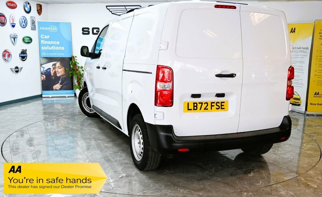 Citroen Dispatch 2L Enterprise Pro M 6Dr White #2