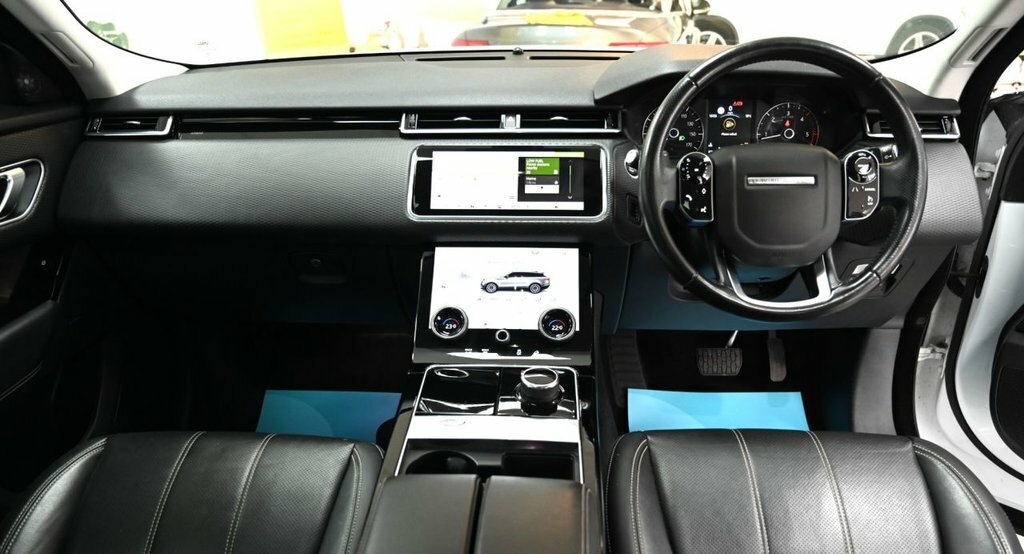Land Rover Range Rover Velar 2L S White #4