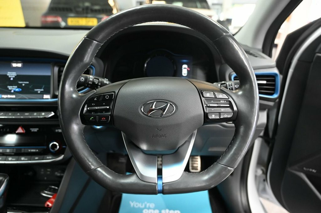 Hyundai Ioniq Hatchback Grey #18