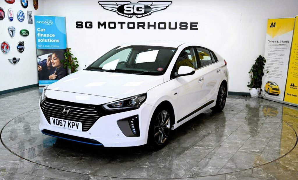 Hyundai Ioniq Hatchback Grey #9