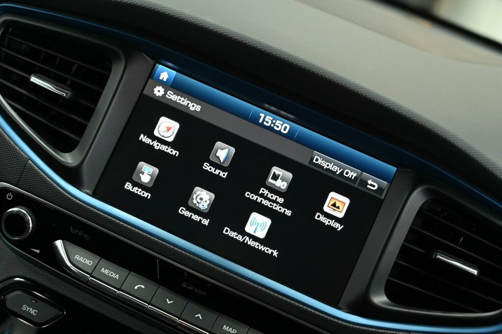 Hyundai Ioniq Hatchback Grey #25